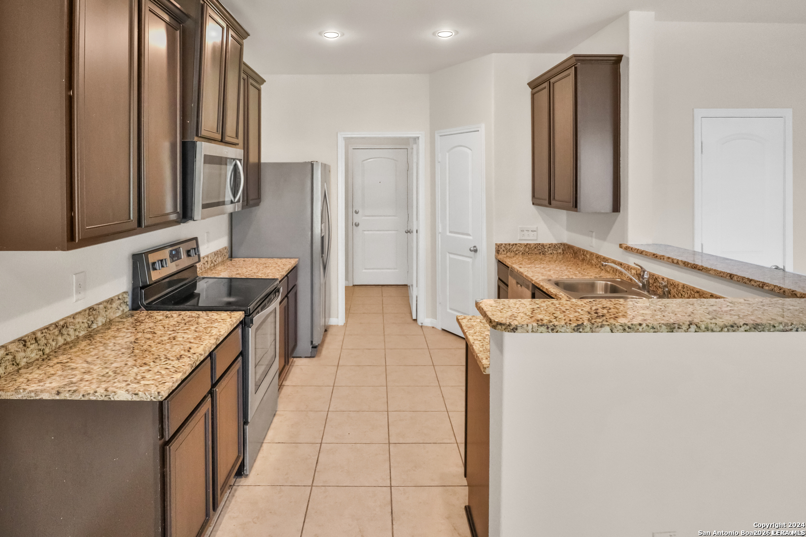 7010 Turnbow San Antonio TX 78252