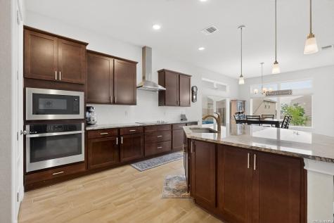 15230 Comanche Mist San Antonio TX 78233