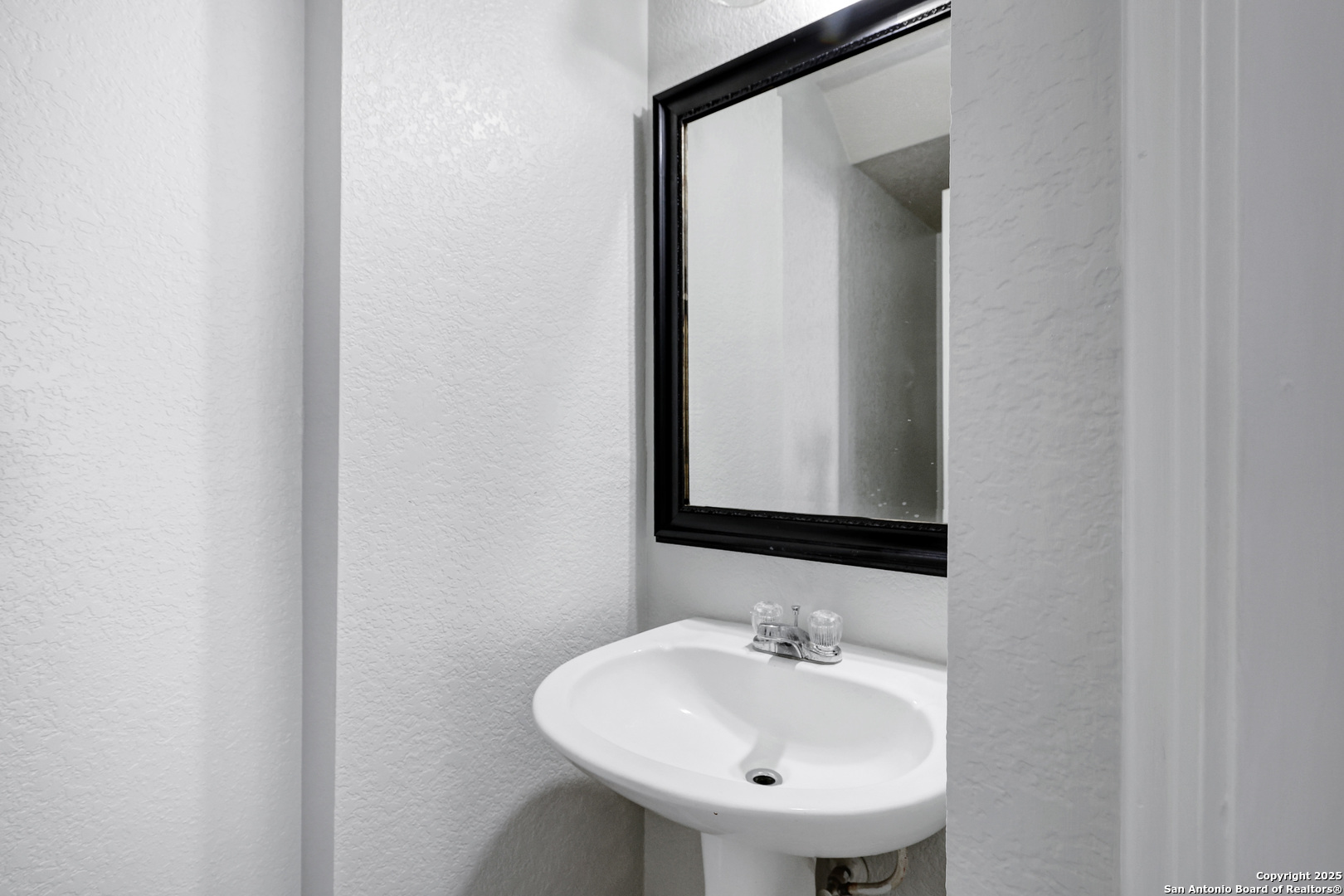 10602 Butterfly Flat San Antonio TX 78254