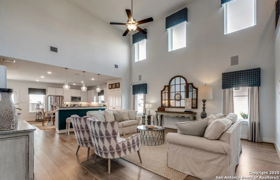 1201 Lauraine Seguin TX 78155