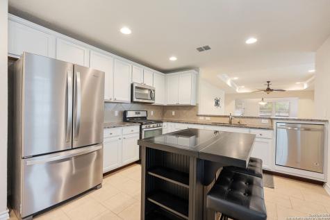 13019 Cache Creek San Antonio TX 78253