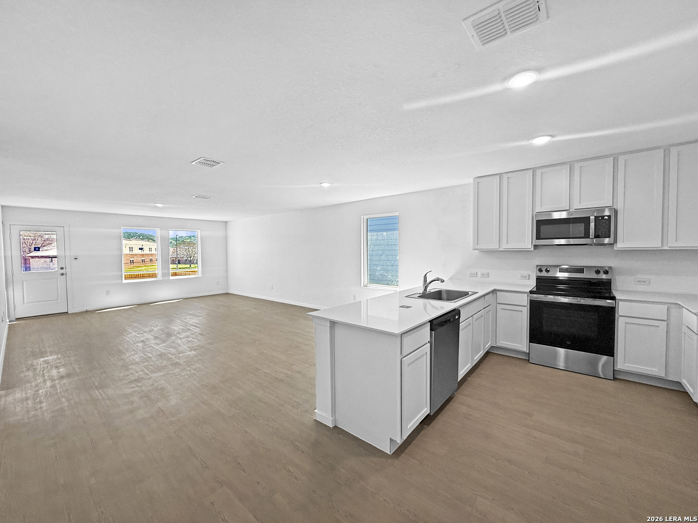 3312 Glacier Kerrville TX 78028