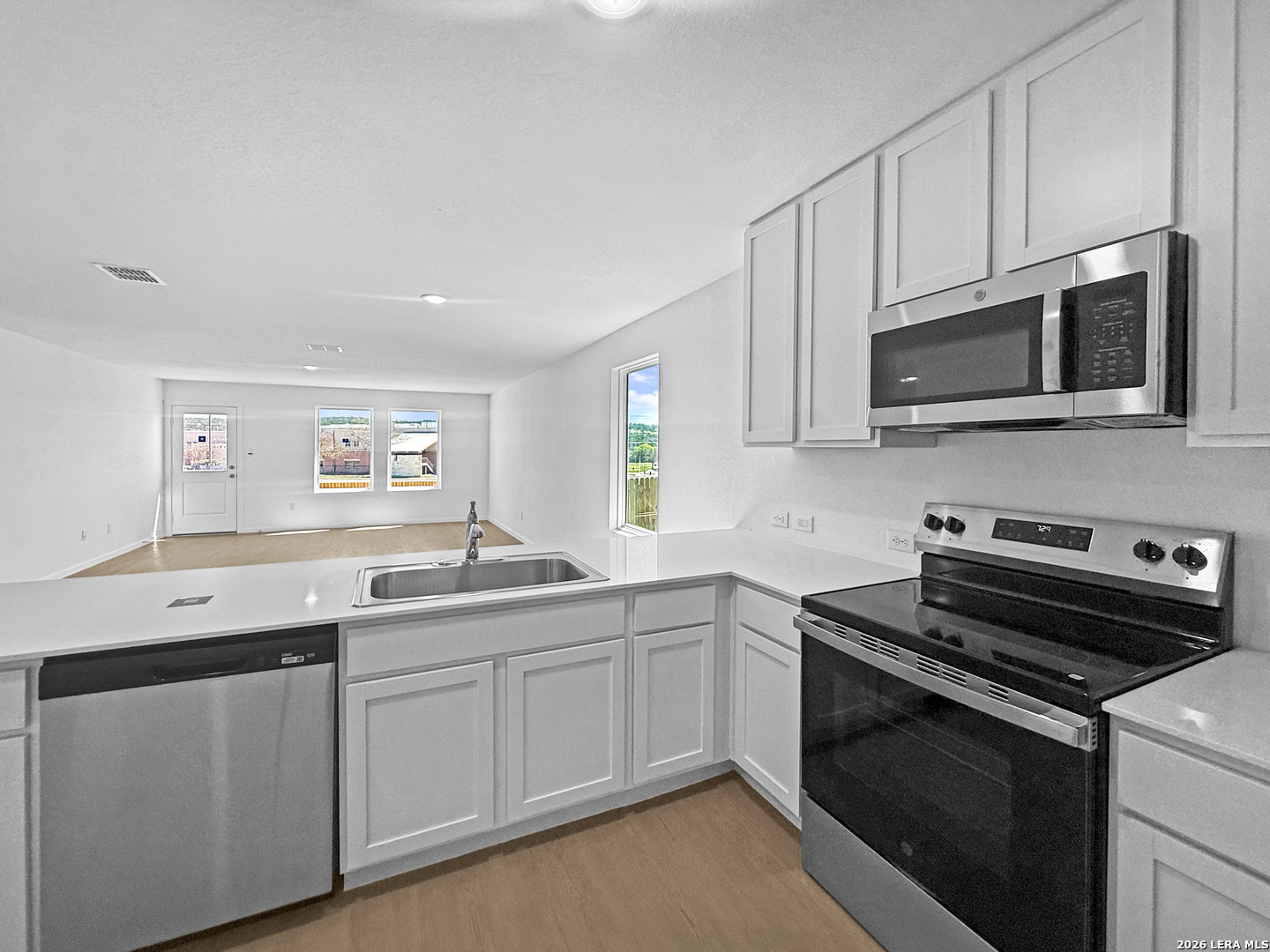 3312 Glacier Kerrville TX 78028