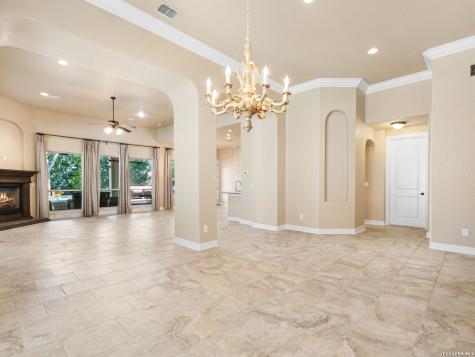 2427 Dunmore Hill San Antonio TX 78230