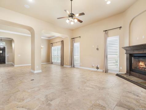 2427 Dunmore Hill San Antonio TX 78230