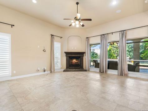 2427 Dunmore Hill San Antonio TX 78230