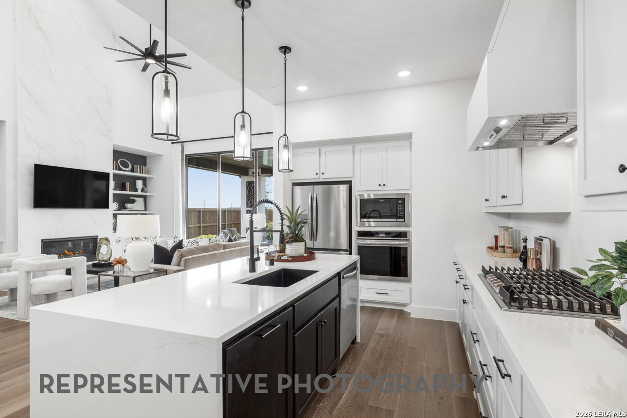 450 Cleveland Way New Braunfels TX 78130