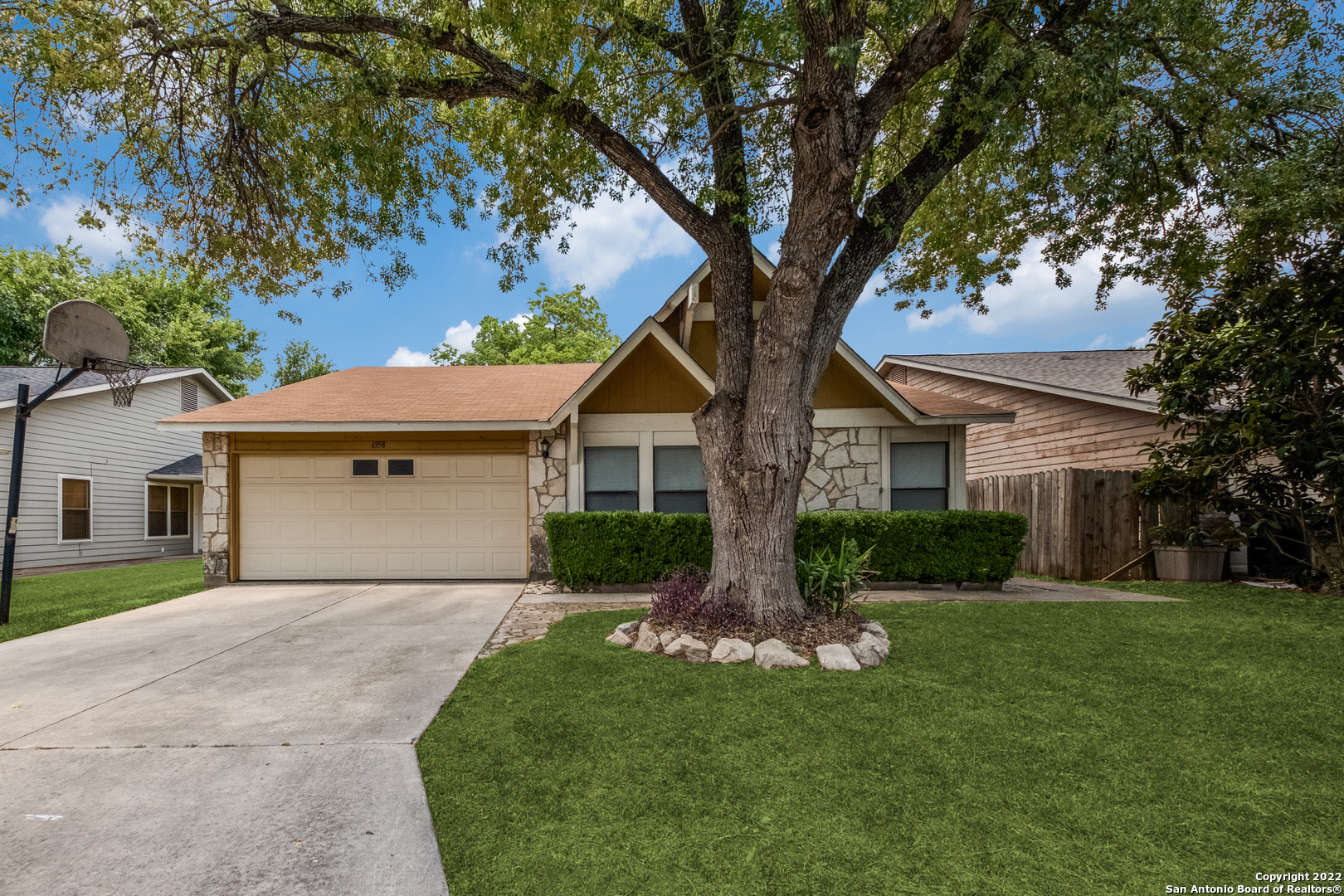 6958 Country Dawn San Antonio TX 78240