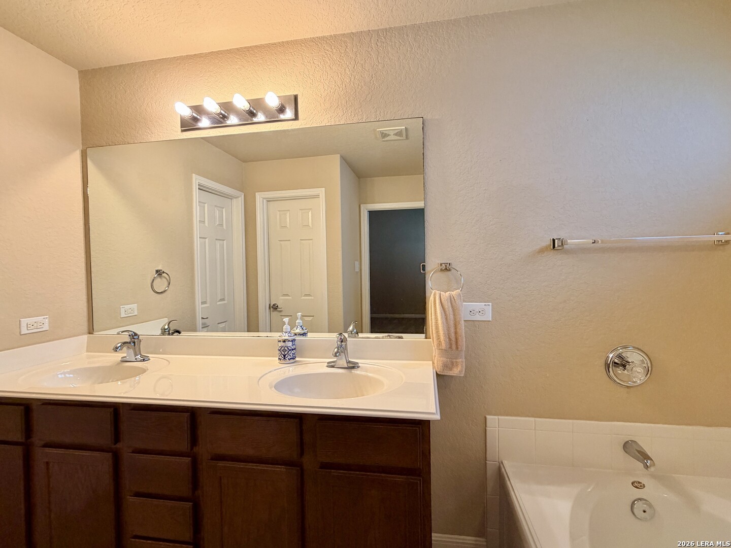 11727 Autumndale San Antonio TX 78254