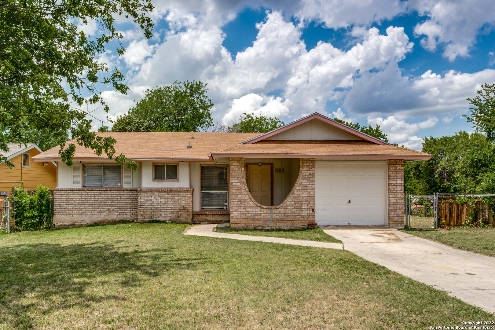 2323 Fairhill Street San Antonio TX 78228