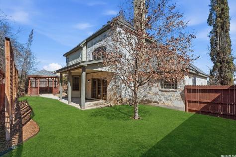 250 English Oaks Circle Boerne TX 78006