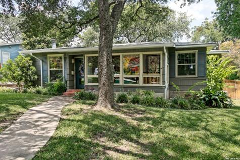 825 Wiltshire Avenue Terrell Hills TX 78209