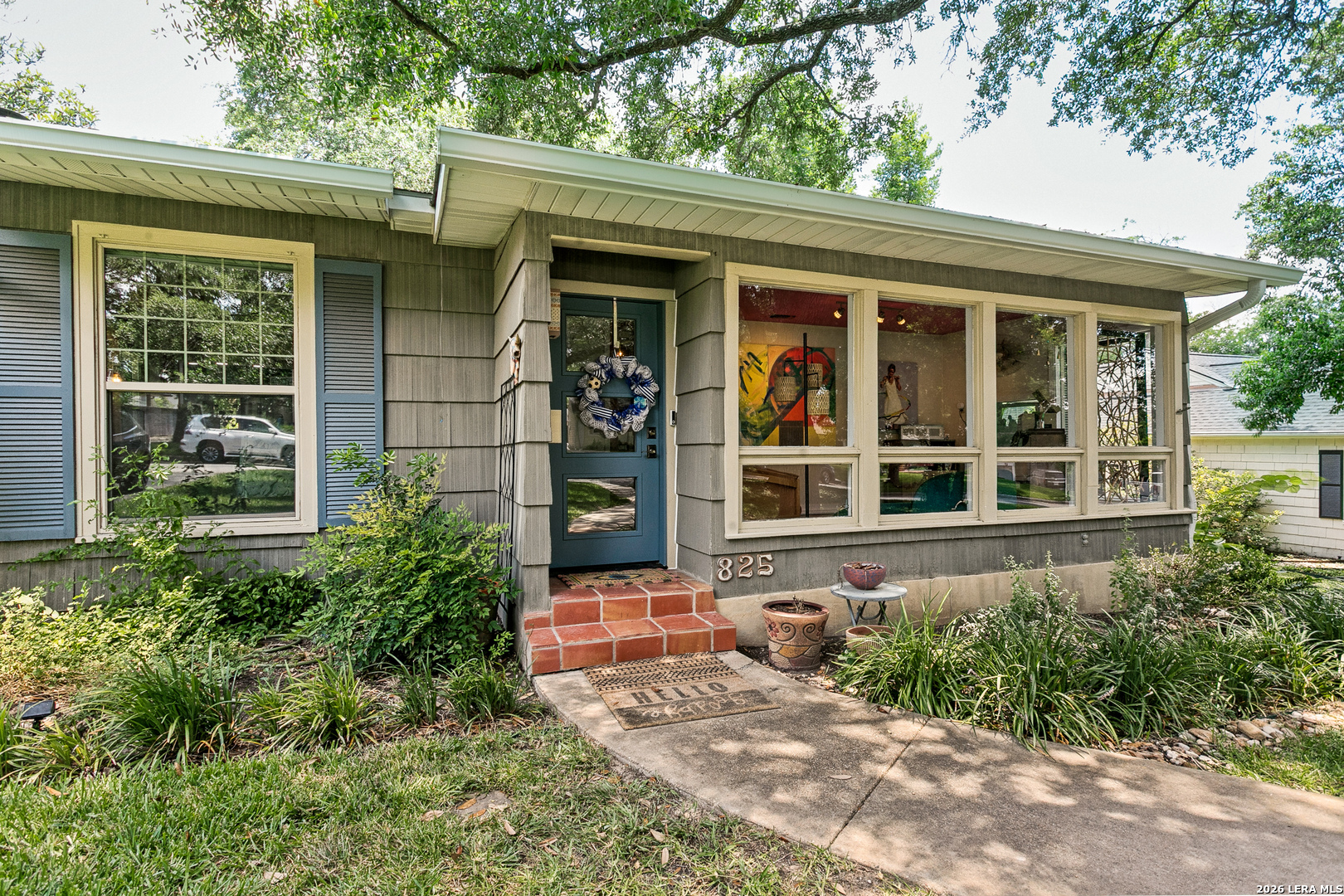 825 Wiltshire Avenue Terrell Hills TX 78209
