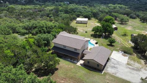 136 Oak Ridge Drive New Braunfels TX 78132