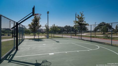 126 Heron Reef San Antonio TX 78253