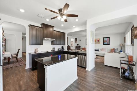 5332 Espinoso Way San Antonio TX 78261