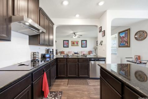 5332 Espinoso Way San Antonio TX 78261