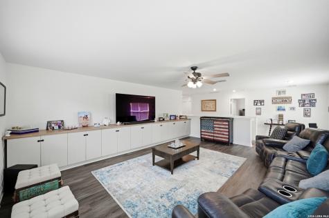 5332 Espinoso Way San Antonio TX 78261