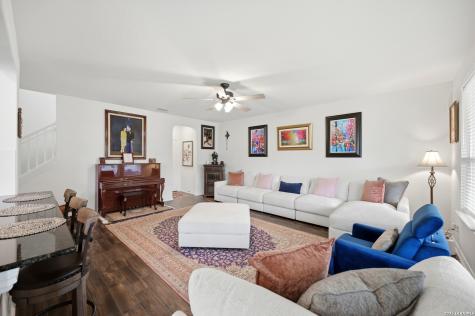 5332 Espinoso Way San Antonio TX 78261