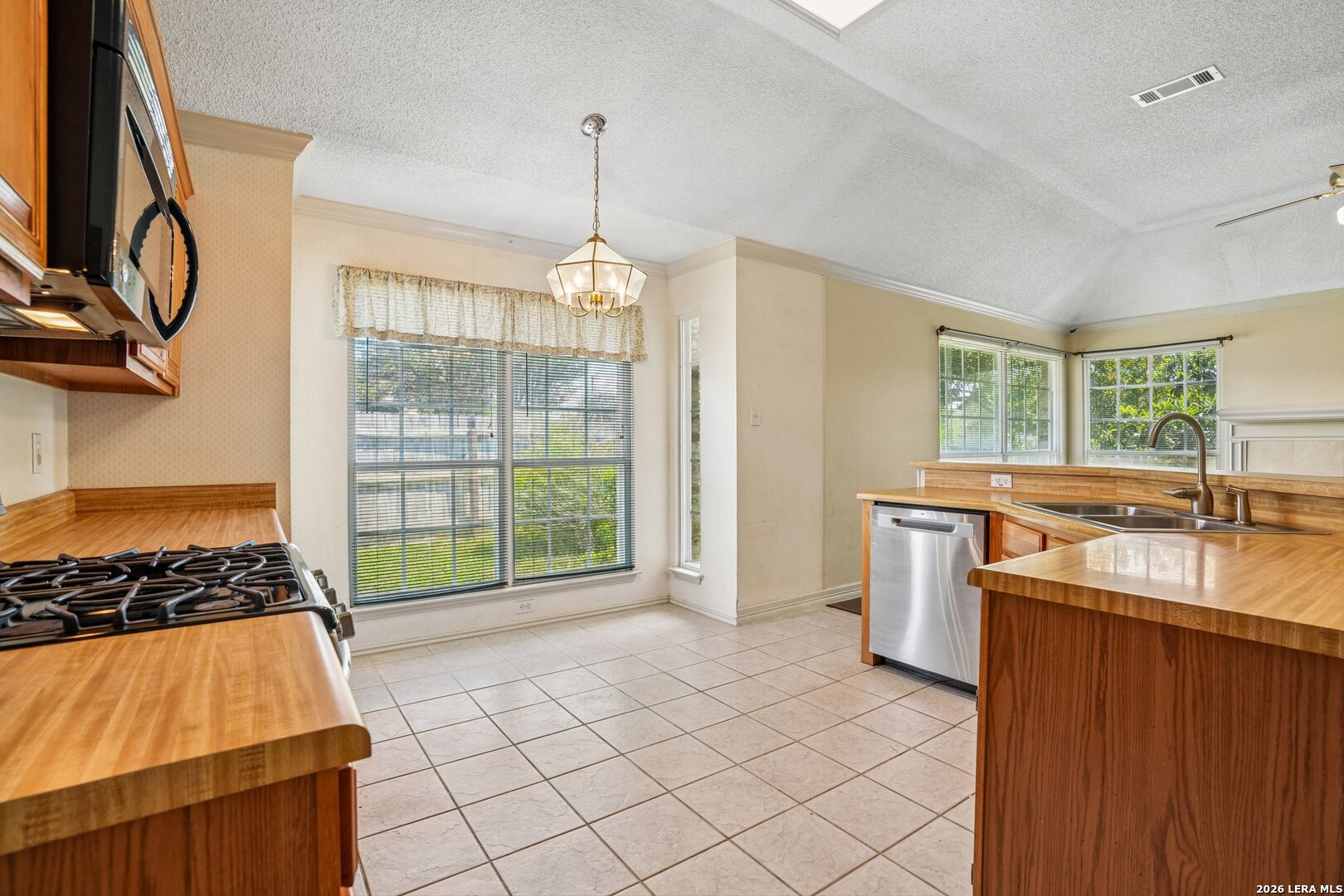 3522 Lake Towne Court San Antonio TX 78217