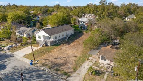 1827 Center Street San Antonio TX 78202