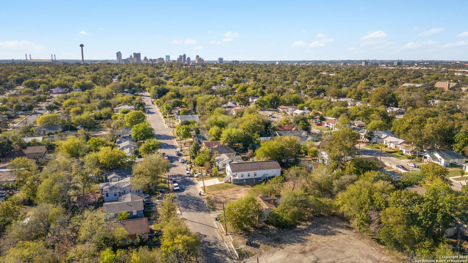 1827 Center Street San Antonio TX 78202