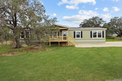 2711 Fm 1332 Jourdanton TX 78026