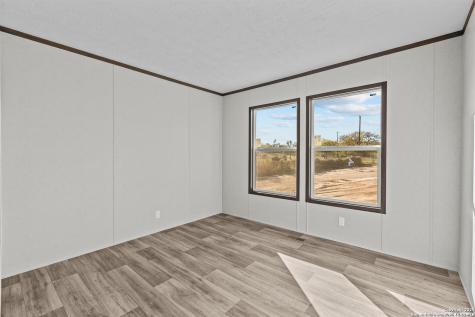 2711 Fm 1332 Jourdanton TX 78026