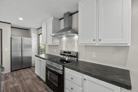 2711 Fm 1332 Jourdanton TX 78026