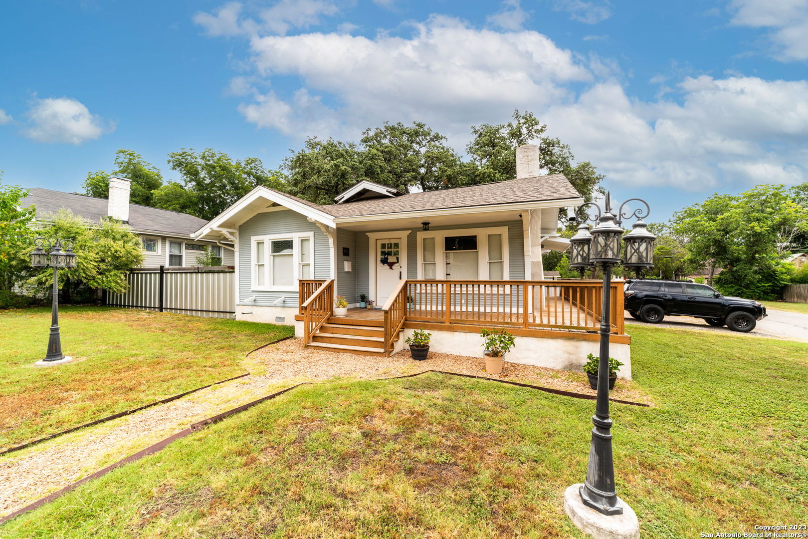 1000 Kayton Avenue San Antonio TX 78210