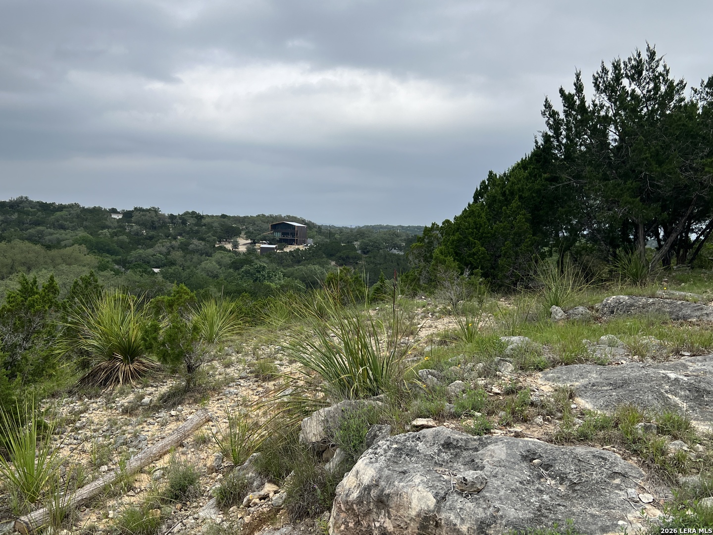 333 Spanish Oak Bandera TX 78003
