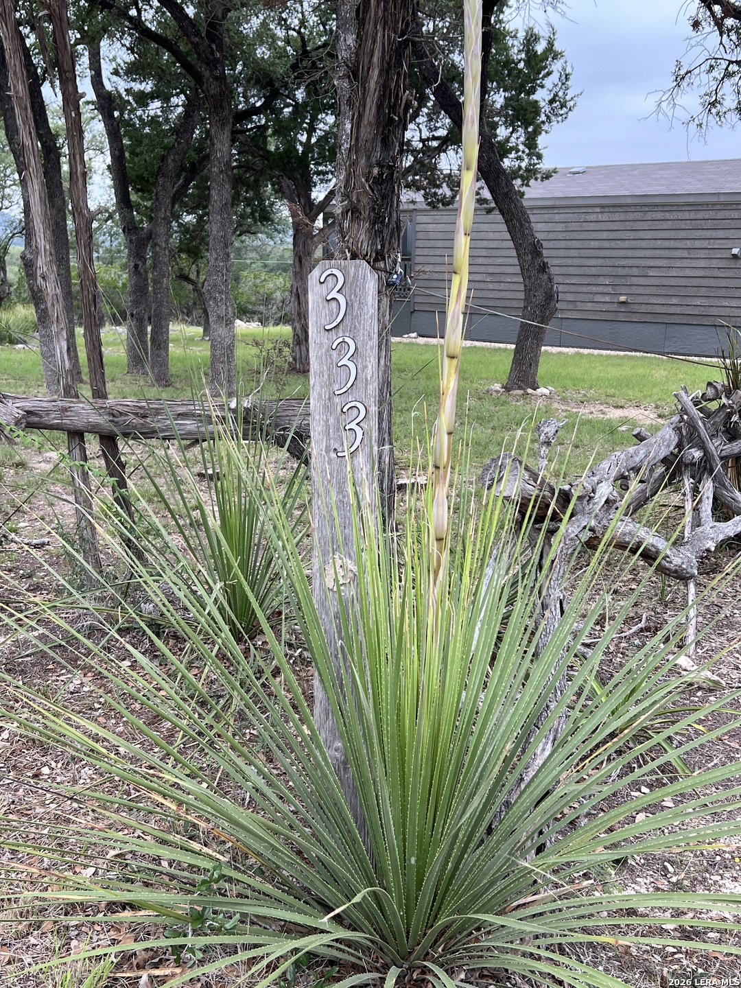 333 Spanish Oak Bandera TX 78003