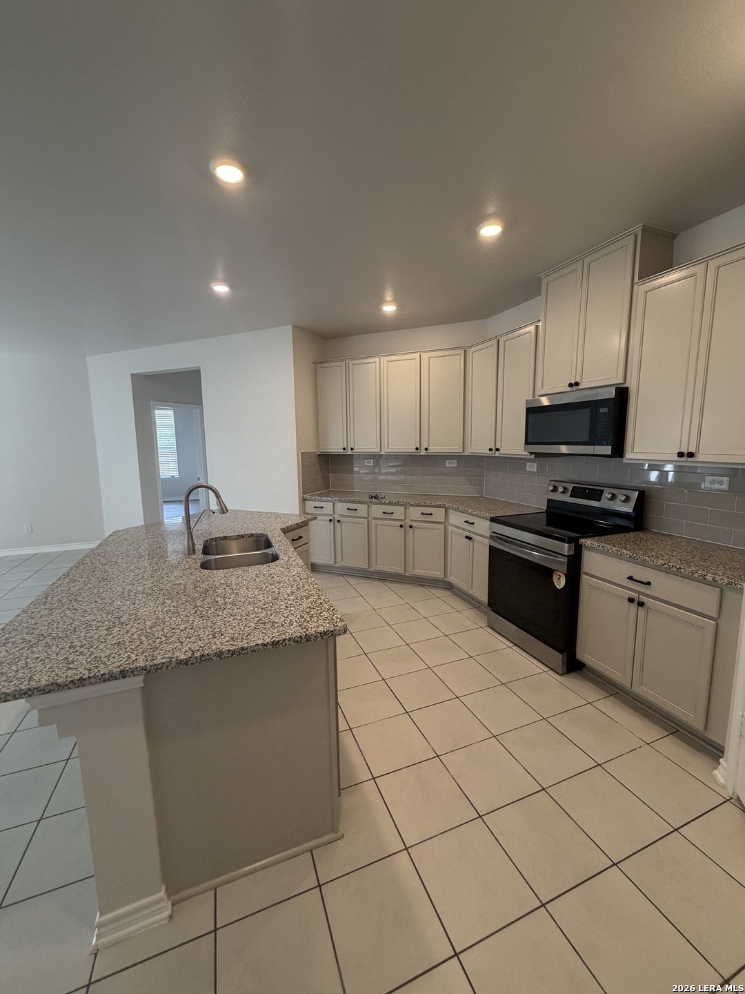 3359 Old Almonte Drive San Antonio TX 78224