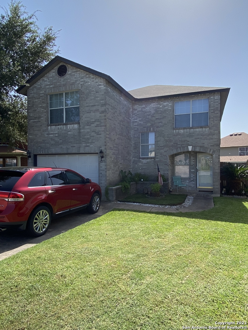 6211 Meandering Trail Converse TX 78109