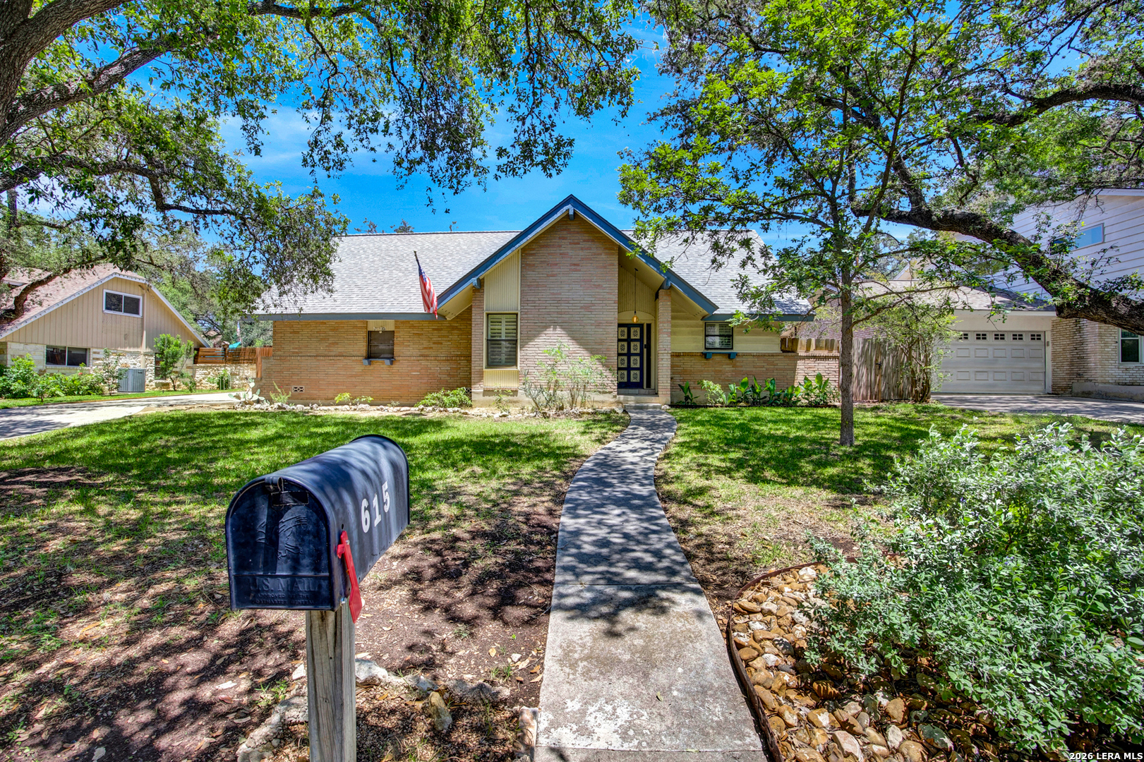 615 Serenade Drive San Antonio TX 78216