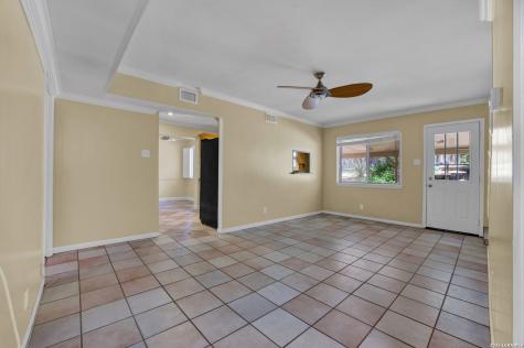 615 Serenade Drive San Antonio TX 78216