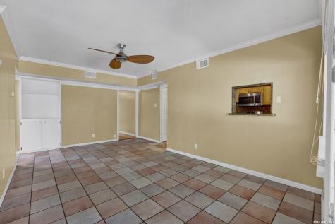 615 Serenade Drive San Antonio TX 78216