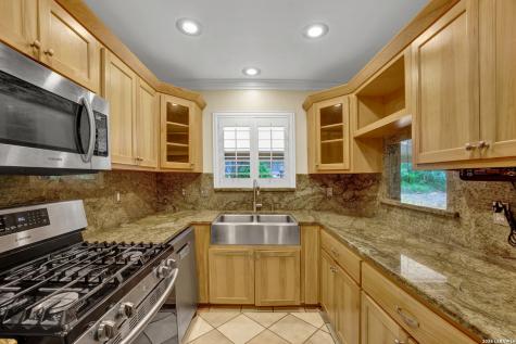 615 Serenade Drive San Antonio TX 78216