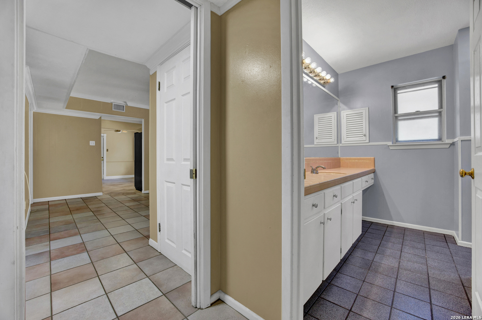 615 Serenade Drive San Antonio TX 78216
