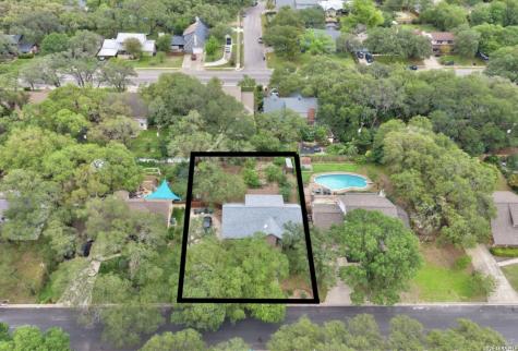 615 Serenade Drive San Antonio TX 78216