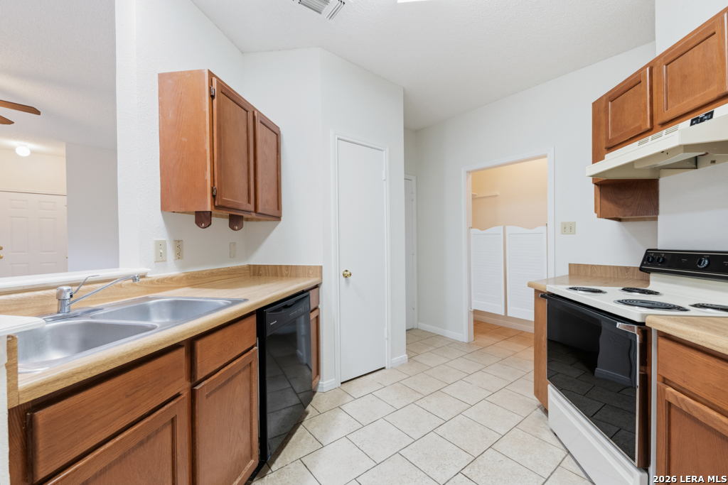 13023 Babbling Brook San Antonio TX 78232