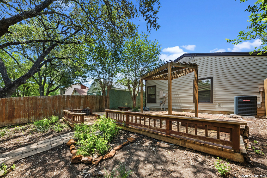 13023 Babbling Brook San Antonio TX 78232