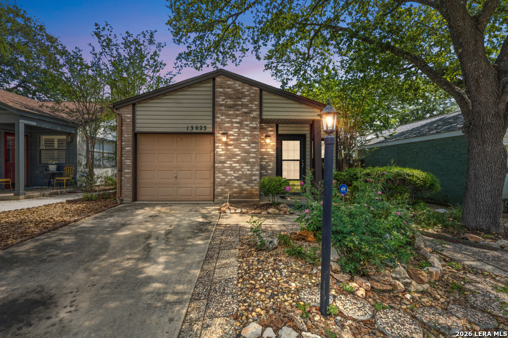 13023 Babbling Brook San Antonio TX 78232
