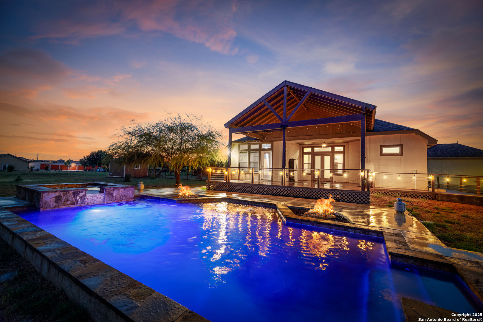 212 Ferryboat Lane New Braunfels TX 78130