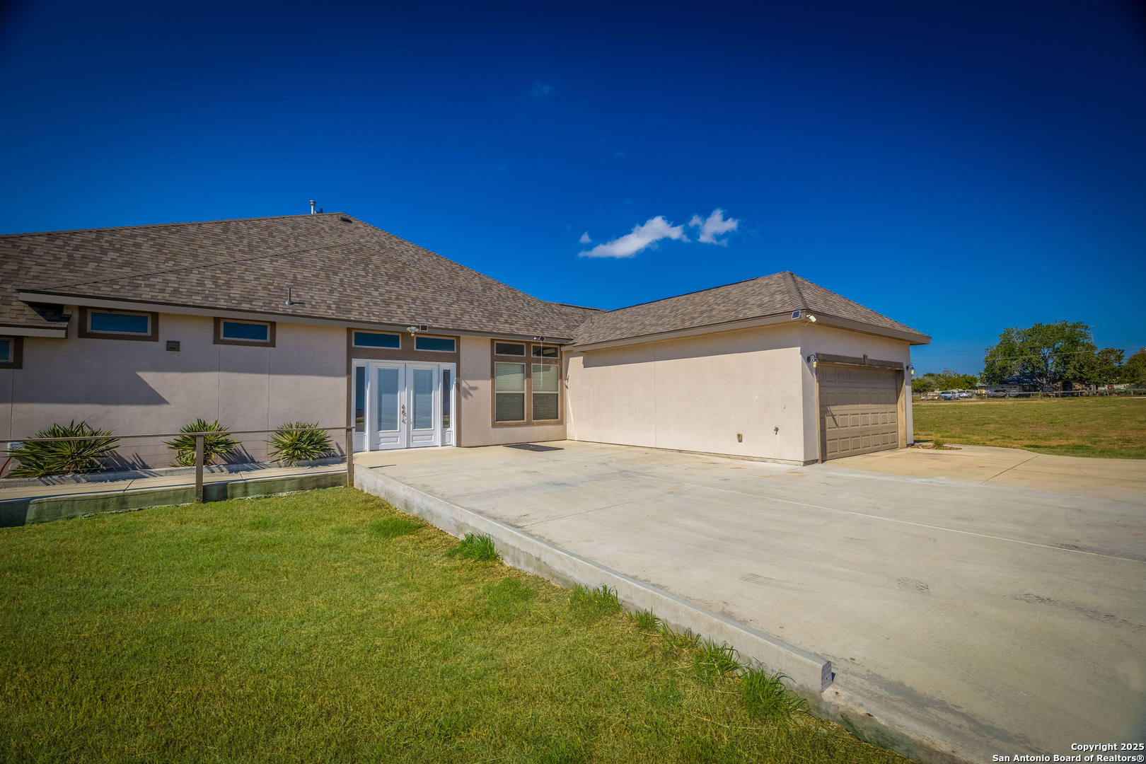 212 Ferryboat Lane New Braunfels TX 78130