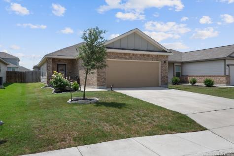 137 Buttercup Bend New Braunfels TX 78130