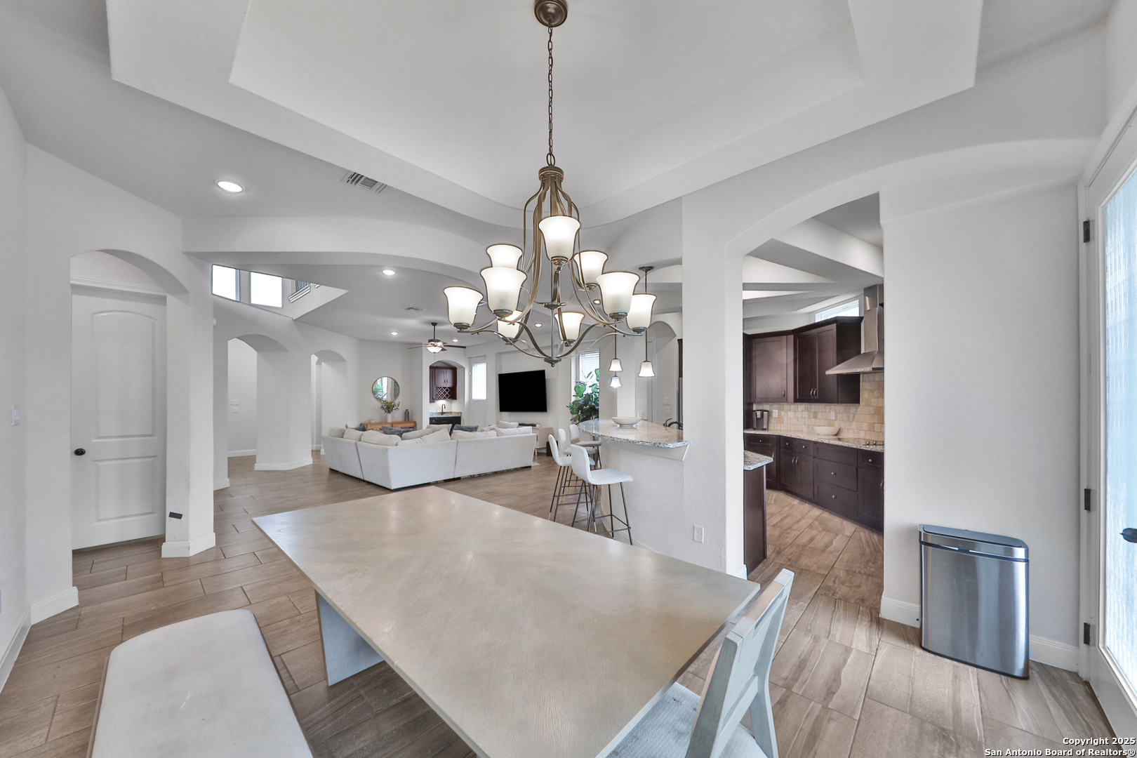6514 Comanche Post San Antonio TX 78233