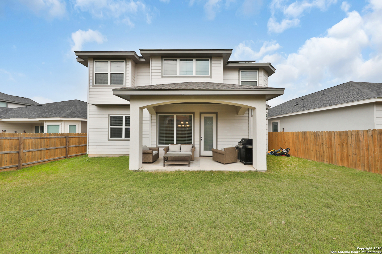 6514 Comanche Post San Antonio TX 78233