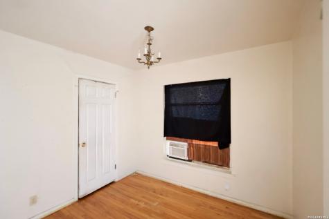 654 Ellor Drive San Antonio TX 78228