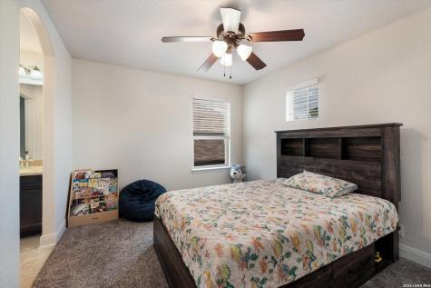1648 Sun Ledge Way New Braunfels TX 78130
